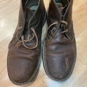 Clarks leather desert boots (men)